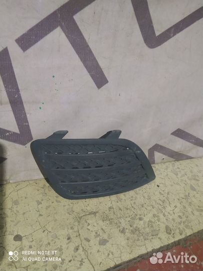 Заглушка птф передняя правая Ford Fiesta