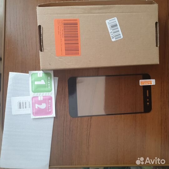 Защитное стекло на Xiaomi Mi A1/5X