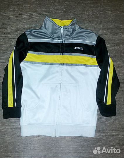 Спортивный костюм