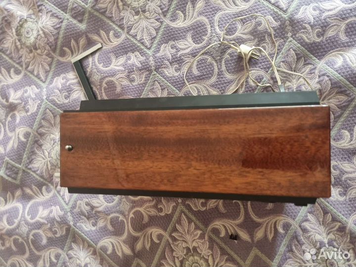 Радиоприемник СССР магнитола