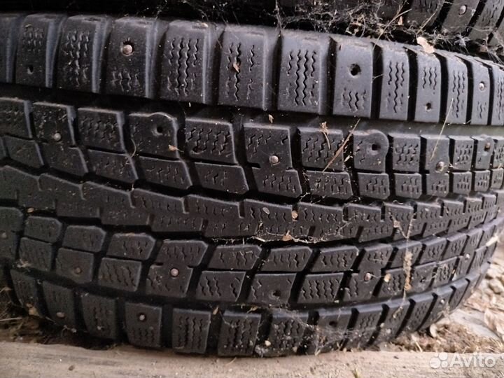 Winter Tact WT 90 205/55 R16