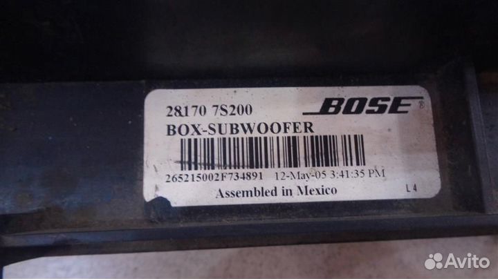 Сабвуфер Infiniti QX56 JA60 2004-2009