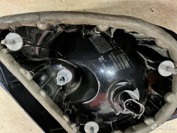 Фонарь R задний Chrysler Neon 2 поколение