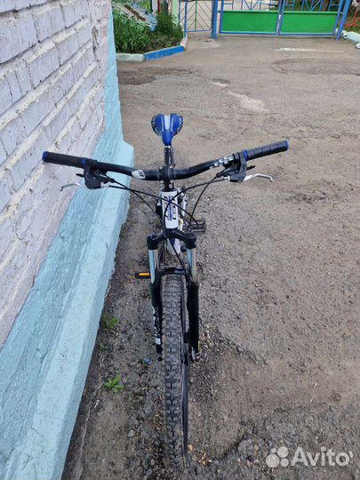 Велосипед GT Avalanche 3.0