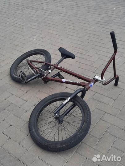Трюковой велосипед bmx