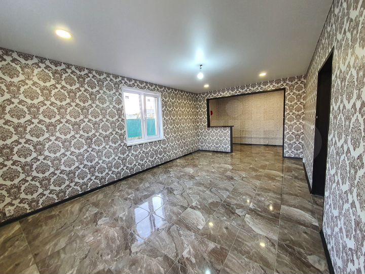 Дом 100 м² на участке 6 сот.