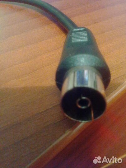 Кабель от видеомагнитофона. Или обмен