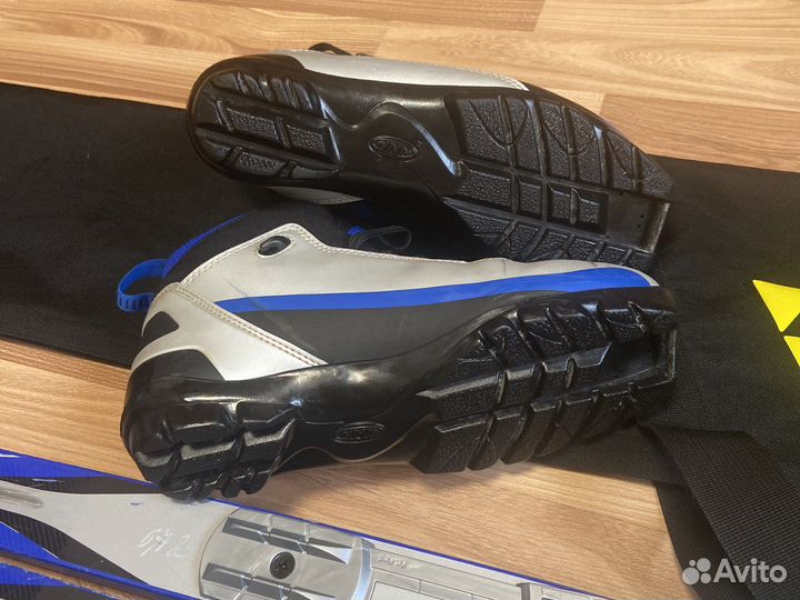 Лыжи беговые fisher, ботинки, палки, чехол