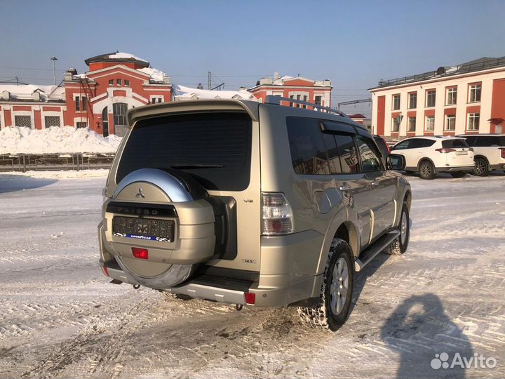 Mitsubishi Pajero 3.0 AT, 2008, 200 000 км