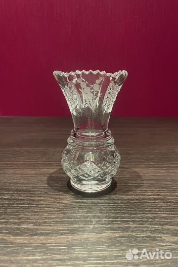 Хрустальная ваза