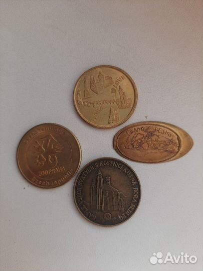 Коллекционные сувенирные монеты