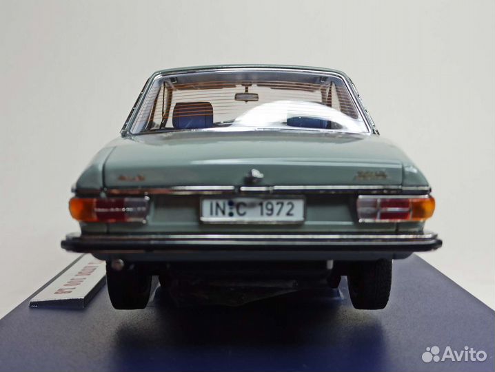 Audi 100 C1 2-Turer LS Automatik 1:18 Signature