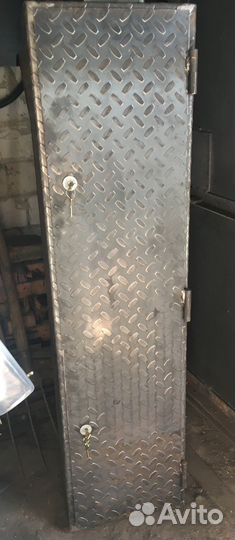 Продам сейф