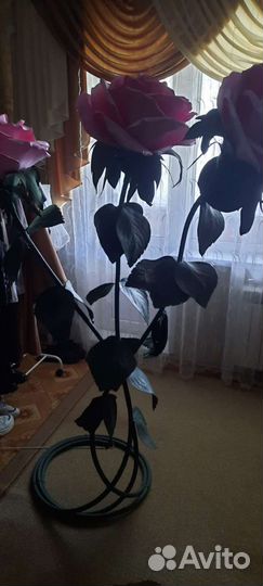 Напольный светильник