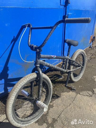 Трюковой велосипед бмх