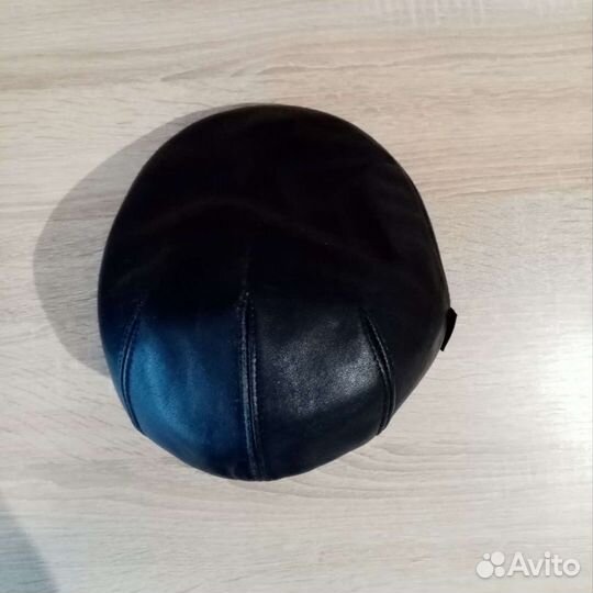 Кожаная кепка