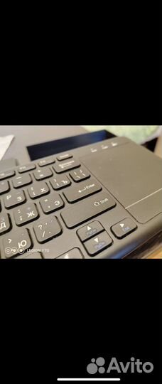 Bluetooth клавиатура с тач падом
