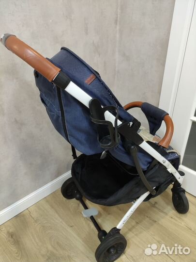 Коляска прогулочная Babalo