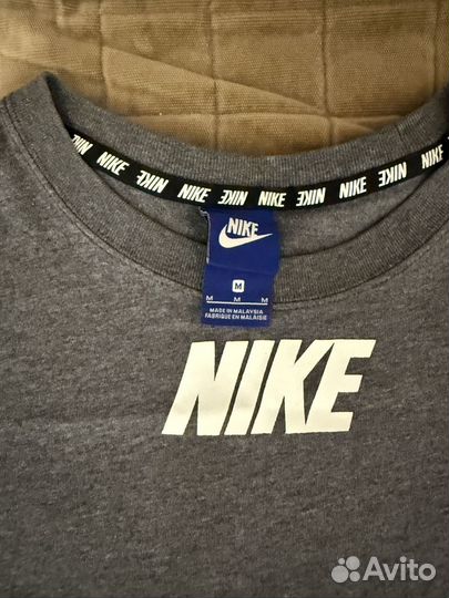 Nike футболка женская