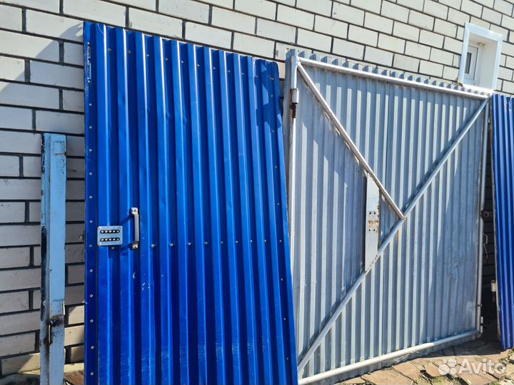 Секционные ворота бу