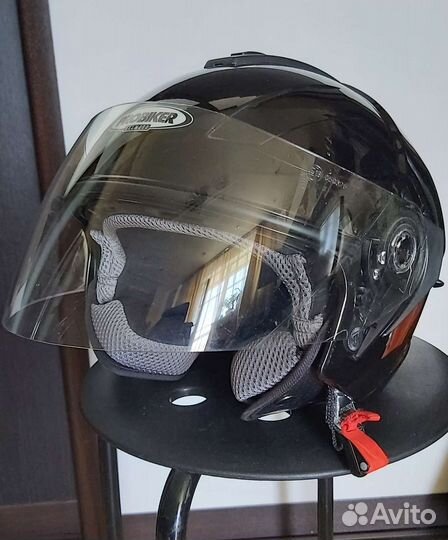 Шлем мотоциклетный черный