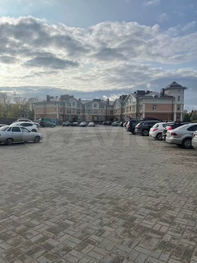 1-к. квартира, 55 м², 1/3 эт.