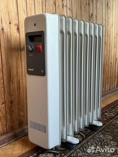 Масляный обогреватель Philips