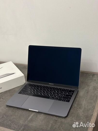 Apple MacBook Pro 13 inch