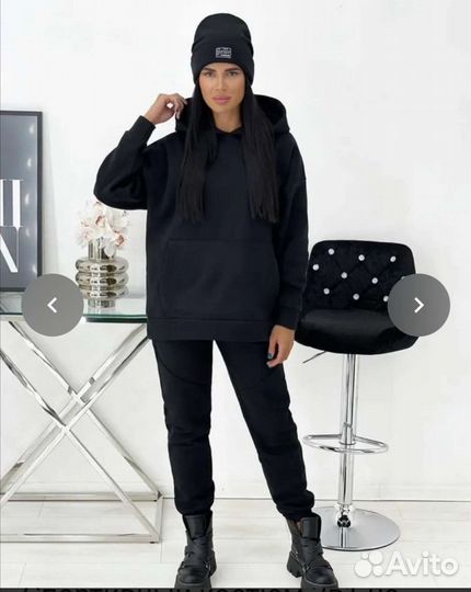 Женские спортивные костюмы