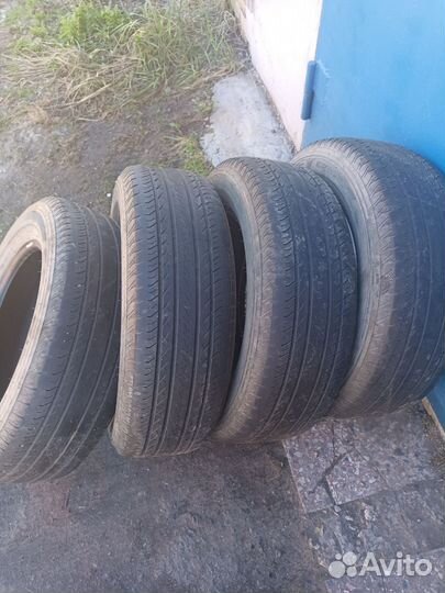 Bridgestone Ecopia EP850 215/65 R16 98