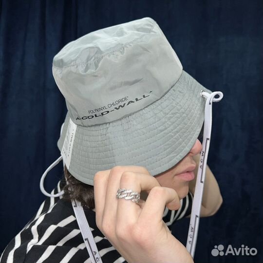 Панама A cold wall