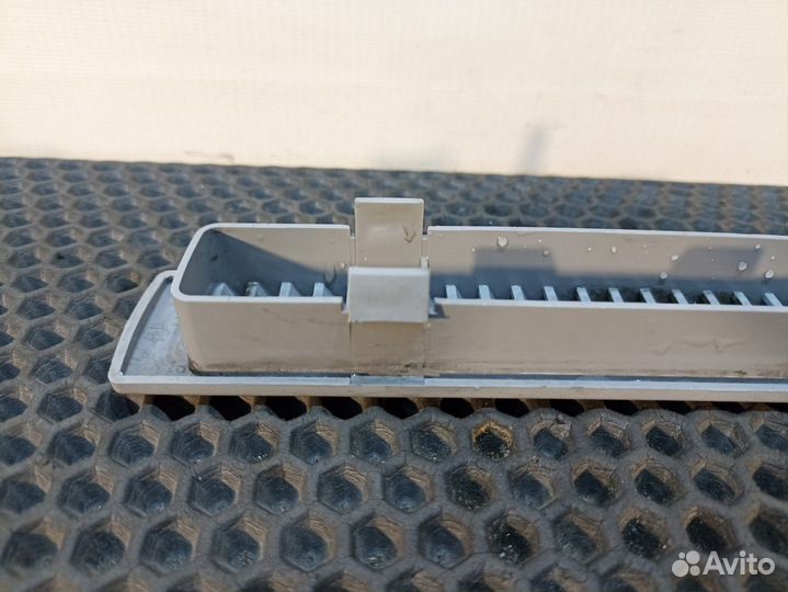 81619500310 Накладка задней стенки Man TGA