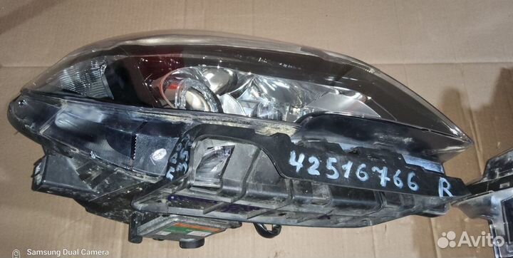 Opel Mokka фара правая 42516766