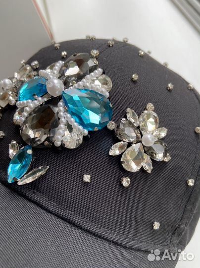 Бейсболка, женская одежда