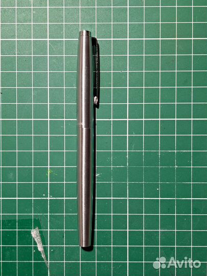 Переьвая ручка