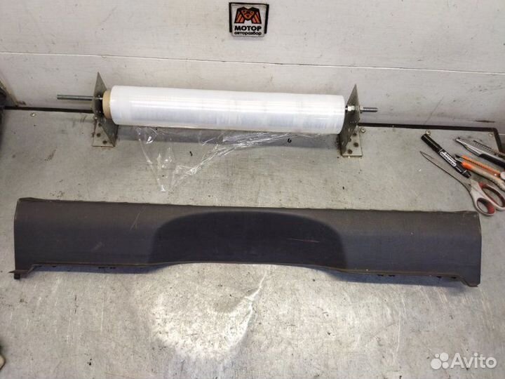 Обшивка двери багажника Suzuki Ignis HR M13A 1.3