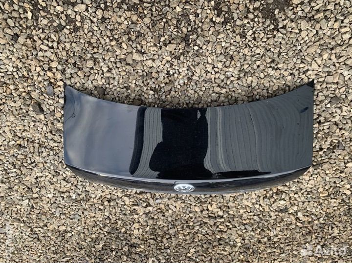 Volkswagen polo крышка багажника