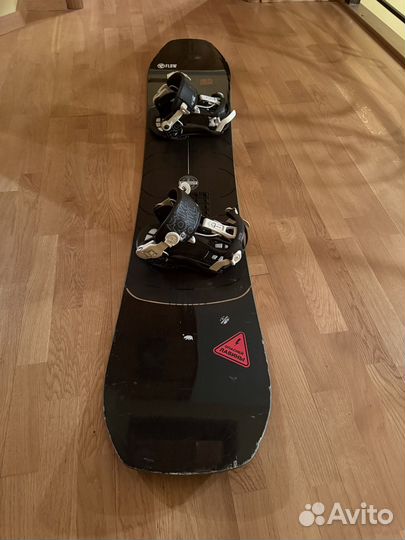 Сноуборд 163+ крепления fastec