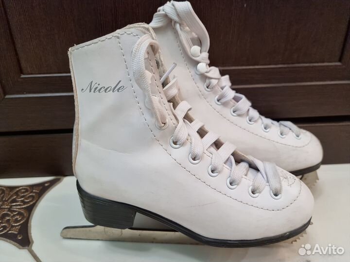 Коньки фигурные для девочки Nordway, 29 размер