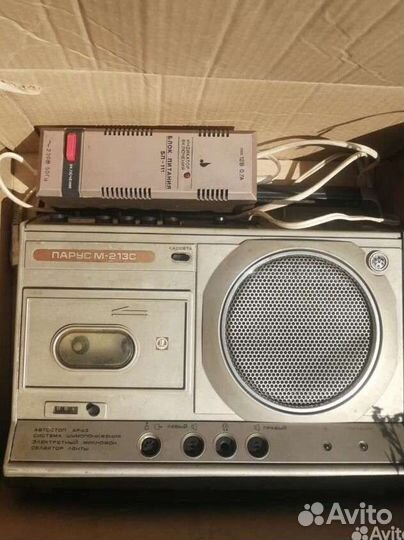 Магнитофон касетный Парус