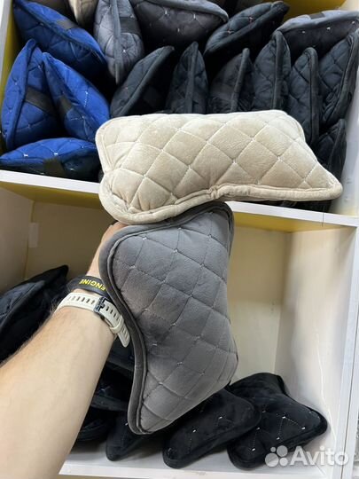 Подушка на подголовник автомобиля