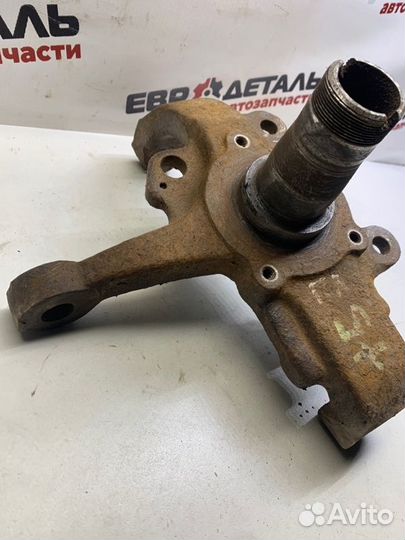 Кулак поворотный передний левый Great Wall Safe