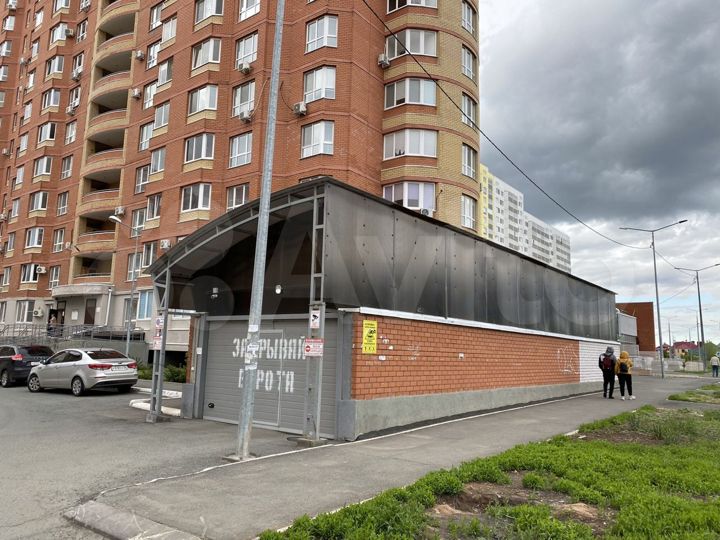 Машиноместо, 11 м²