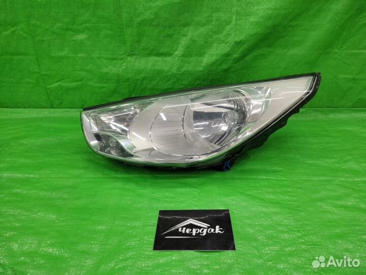 Фара левая галоген Hyundai IX35 / Tucson 09-15