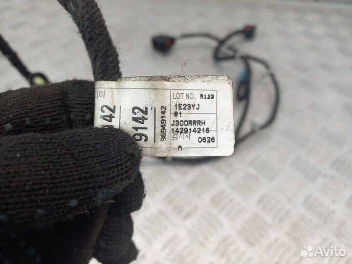 Проводка двери зад.пр Chevrolet Cruze 1 1.6 F16D4