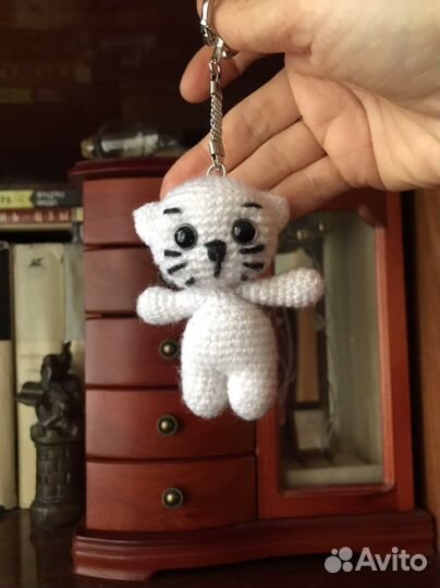 Брелки и игрушки ручной работы