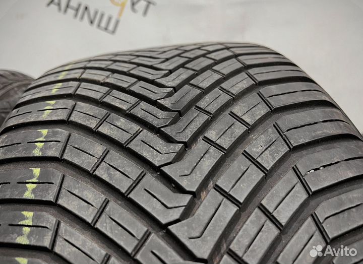 Continental AllSeasonContact 255/45 R20 94Y