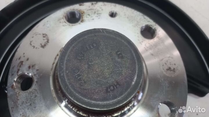 Ступица задняя правая Volkswagen Taos