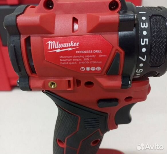 Набор Milwaukee 2in1 (Арт.24030)