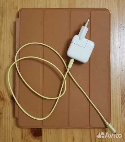 iPad 4 32gb Wi-Fi + Cellular